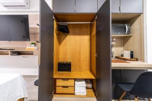 P110 - Novo Bhaus Jardins - Oscar Freire - Paulista - Vaga de Garagem - Poeta