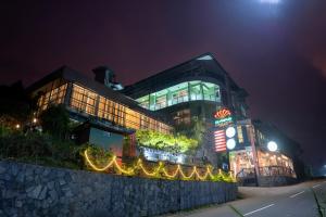 Olympus Plaza Hotel