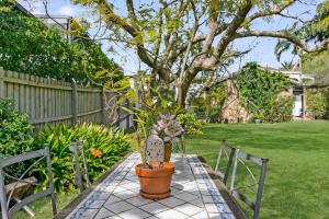 Mosman Hideaway w Waterview Spacious