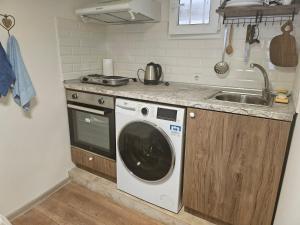 Гарсониера в центъра на град Бургас