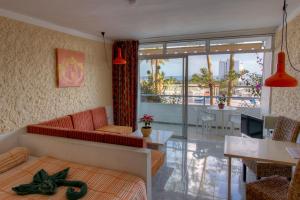 Studio - First or Second Floor room in Apartamentos Matorral