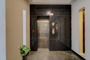 RG SUITES Formerly RAJ RESIDENCY Near US EMBASSY & APOLLO HOSPITAL