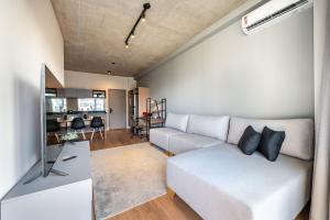 ML71 - Novo Bhaus Faria Lima VN Millennium - 7o andar - Vaga de Garagem - Vila Olimpia - Vista Incrivel