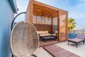 Design Art Gallery Apartment Marrakech swimming pool on the Roof