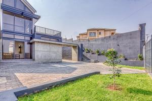 The Waterkloof Gables