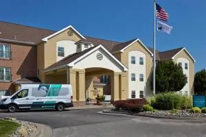 Homewood Suites by Hilton Kansas City Airport