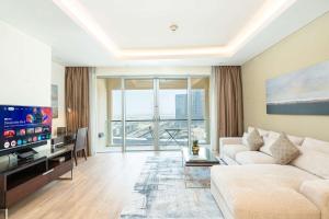 PVH - Emaar Fashion Avenue - 1BR Dubai Mall Access