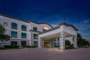 Comfort Inn & Suites Grand Blanc-Flint