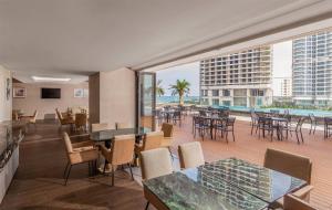 Wyndham Soleil Danang - Free Schedule Airport Shuttle