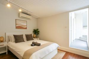 The Luxury Cave Stone Stay