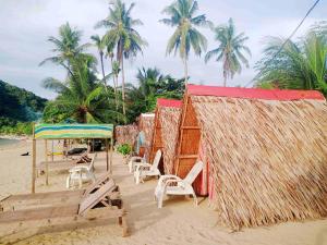 Amwani Beach Camp - Mini Glamping Tent