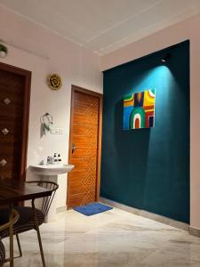 Bruno Garden View a 1 BHK cozy stay at E city phase1