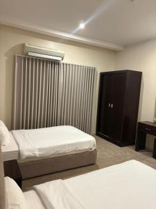 راوند الشرق للشقق المخدومة