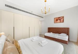 La Vie Beachside Elegance