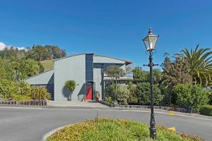 Clairmont Retreat