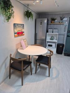 Monoplan House Seongsu Sunny Stay