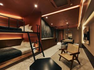 illi Tria Shibuya