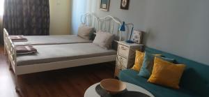 Стая за двама в град Бургас