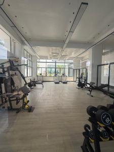 Pinecrest View Apartment