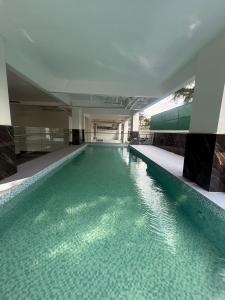 Pinecrest View Apartment