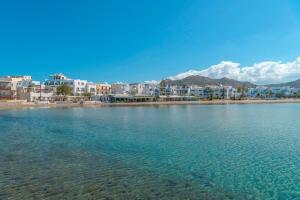 Nissaki Beach, Agios Georgios 84300, Naxos, Greece.
