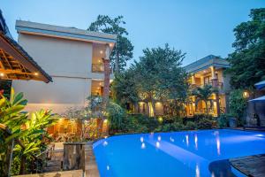 Merak Village by Prasi