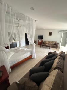 Mamaia Fontahis Complex