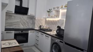 M&M Apartments CSV Home