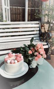 Black Orchid Premium apartment 3Bhk with breakfast and service