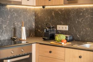 Beach Retreat - By Wehost