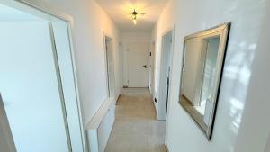 Himy Home - Moderne Wohnung mit große Dachterrasse