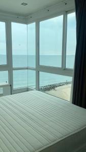 Ultimate River Beach Rayong-A801L