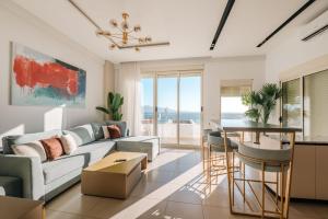 Domi Luxury beach view apartments in Saranda