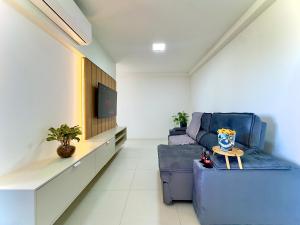 Apto 2 Quartos PISCINA Churrasqueira Wi-Fi Ar Condicionado Cozinha Complata Vaga de Garagem 400m PRAIA Ideal para Famílias ou Amigos Reserve Agora