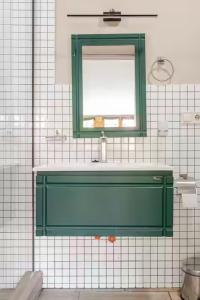 Apartment with Fireplace in Old Tbilisi