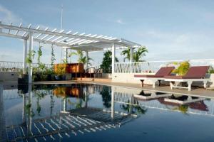 Day Sunrise Boutique Hotel