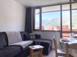 6332 Appartement skis aux pieds Les Menuires