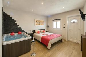 Douceur d’une nuit (studio avec jaccuzi privatif)