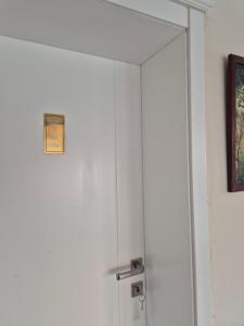 Kurmaku Guesthouse - Historic Stay inside Elbasan Castle