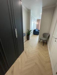 Літературна, Фонтан, Аркадія