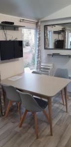 MOBIL HOME CONFORT PLUS - 40m2 - 3ch - 2 SDB - Camping 4 étoiles - BONNE ANSE 56