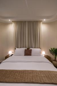 Welhome Stays Aparthotel