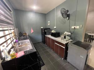 Homestay Farish Pantai Lagenda