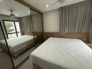 Cód 71 - Apartamento novo a 180 metros do mar