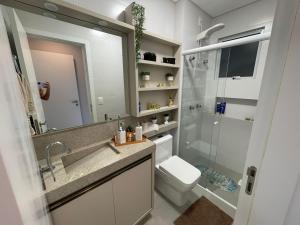 Cód 76 - Apartamento especular á 180 m do mar