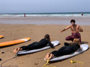 All-Inclusive Surf Packages and Activity Everyday