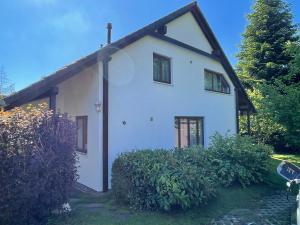 Ferienhaus Lotz mit drei Ferienwohnungen in Putbus auf Rügen