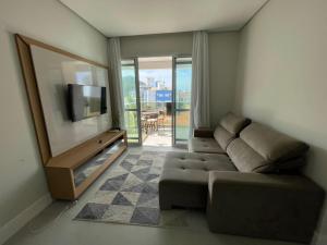 Cód 80 - Excelente Apartamento á 180m do mar