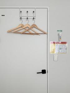 #2 NEW open 신축건물 엘리베이터 짐보관 홍대입구역 도보5분 마포구 쇼핑