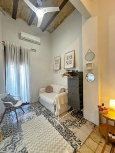 4 - Acogedora habitación junto a Ruzafa con baño privado y aire acondicionado